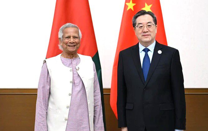 Chinese Executive Vice-Premier Ding Xuexiang met with Bangladesh Chief Adviser Muhammad Yunus on the sidelines of the Boao Forum for Asia Annual Conference in China – Photo CA office