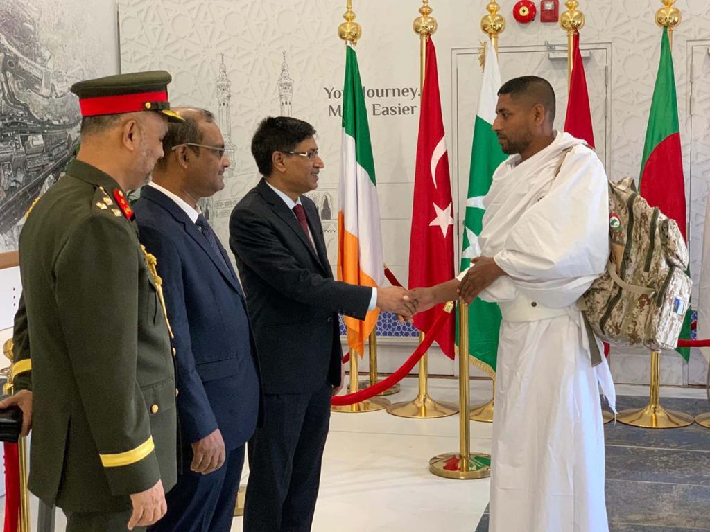 First Hajj return flight brings home 369 pilgrims