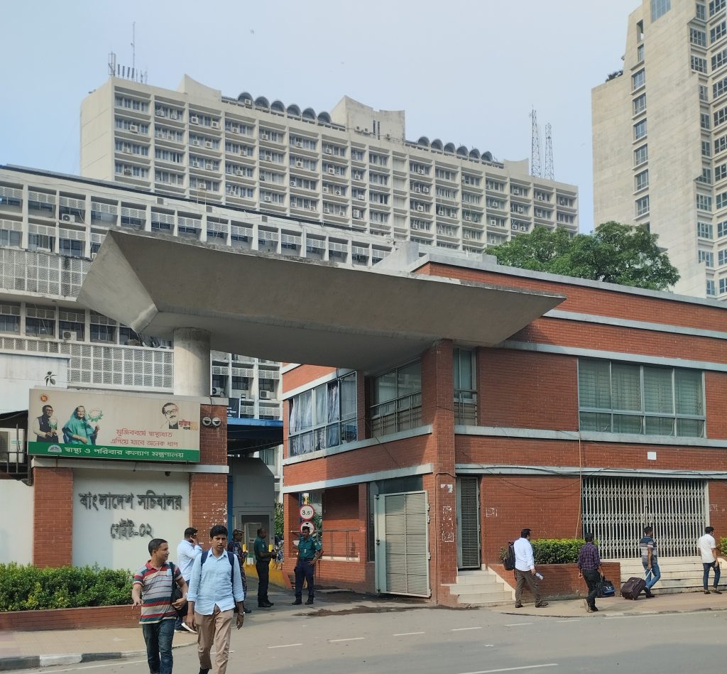 Secretariat raises visitor entry curbs to two days The interim government