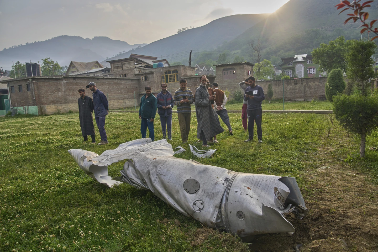 India confirms fighter jet losses in Pakistan