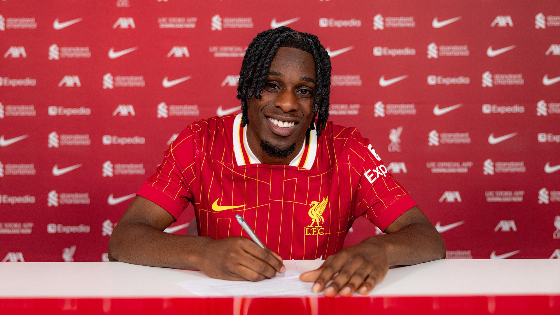Liverpool make Frimpong signing from Leverkusen official