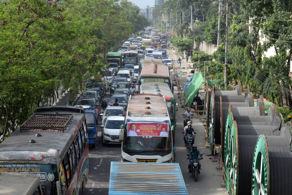 Dhaka’s chaotic bus services