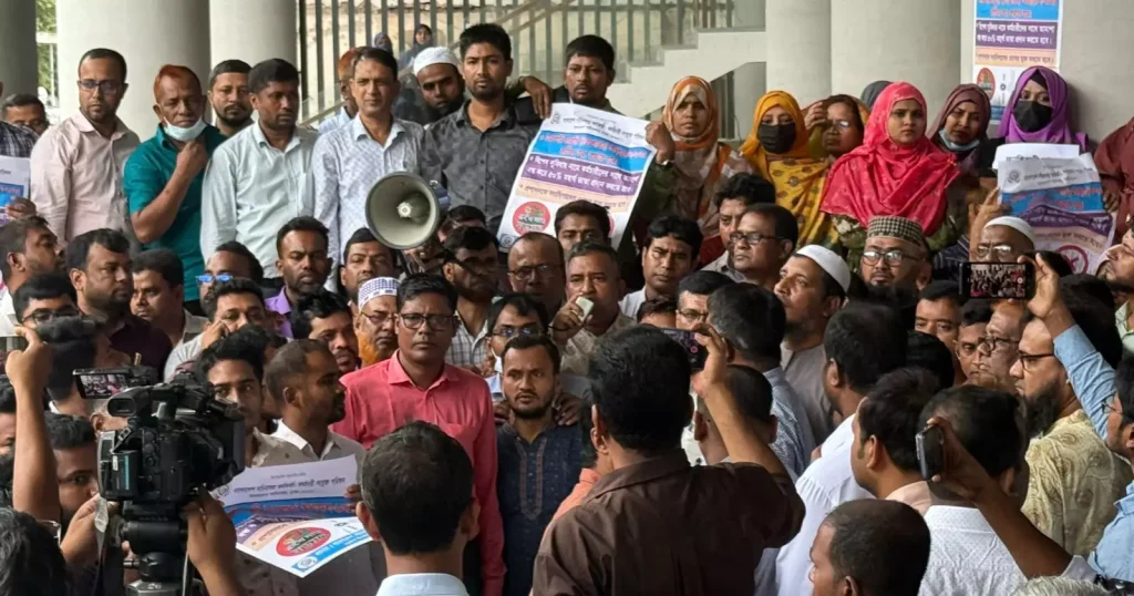Tensions rise at Secretariat as employees intensify protests