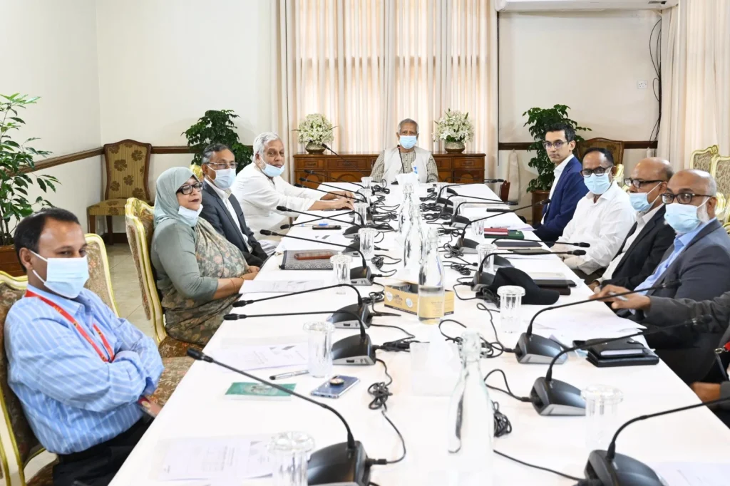 Yunus orders solar panels to be installed on all govt buildings solar