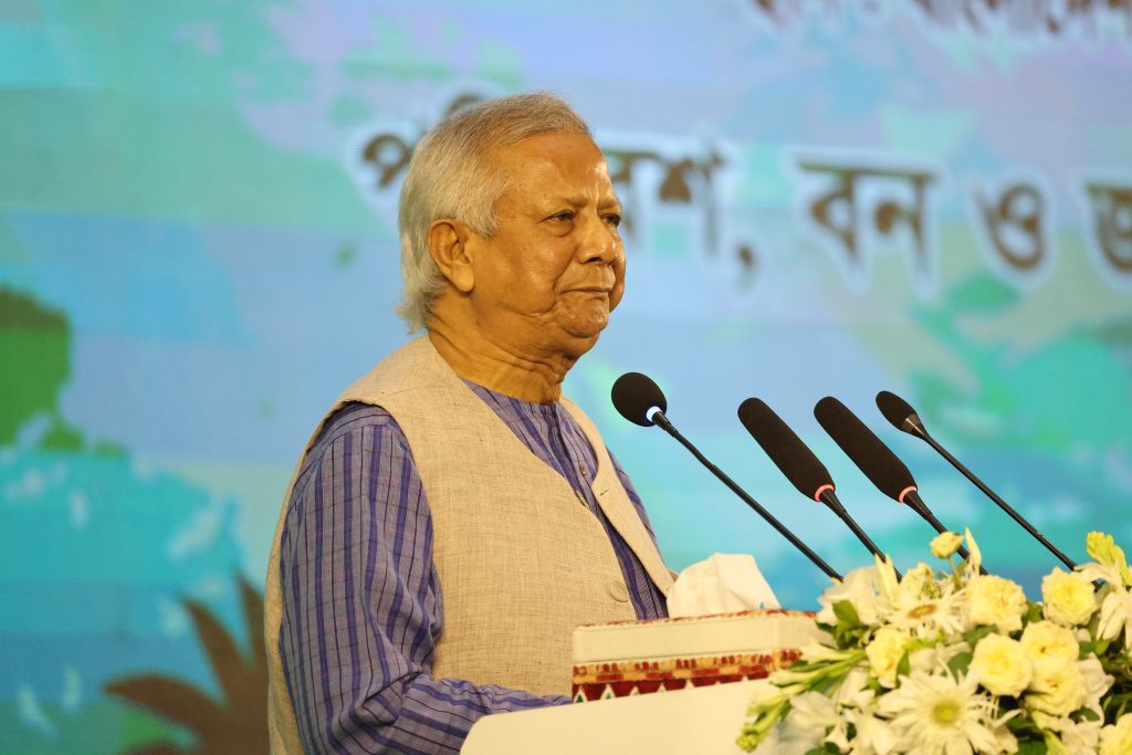 Plastic is a poison to all living things: Yunus yunus