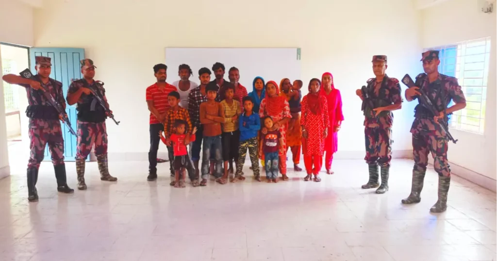 14 Rohingyas, 17 Bangladeshis pushed into Sylhet BSF pushed Rohingya and Bangladeshi