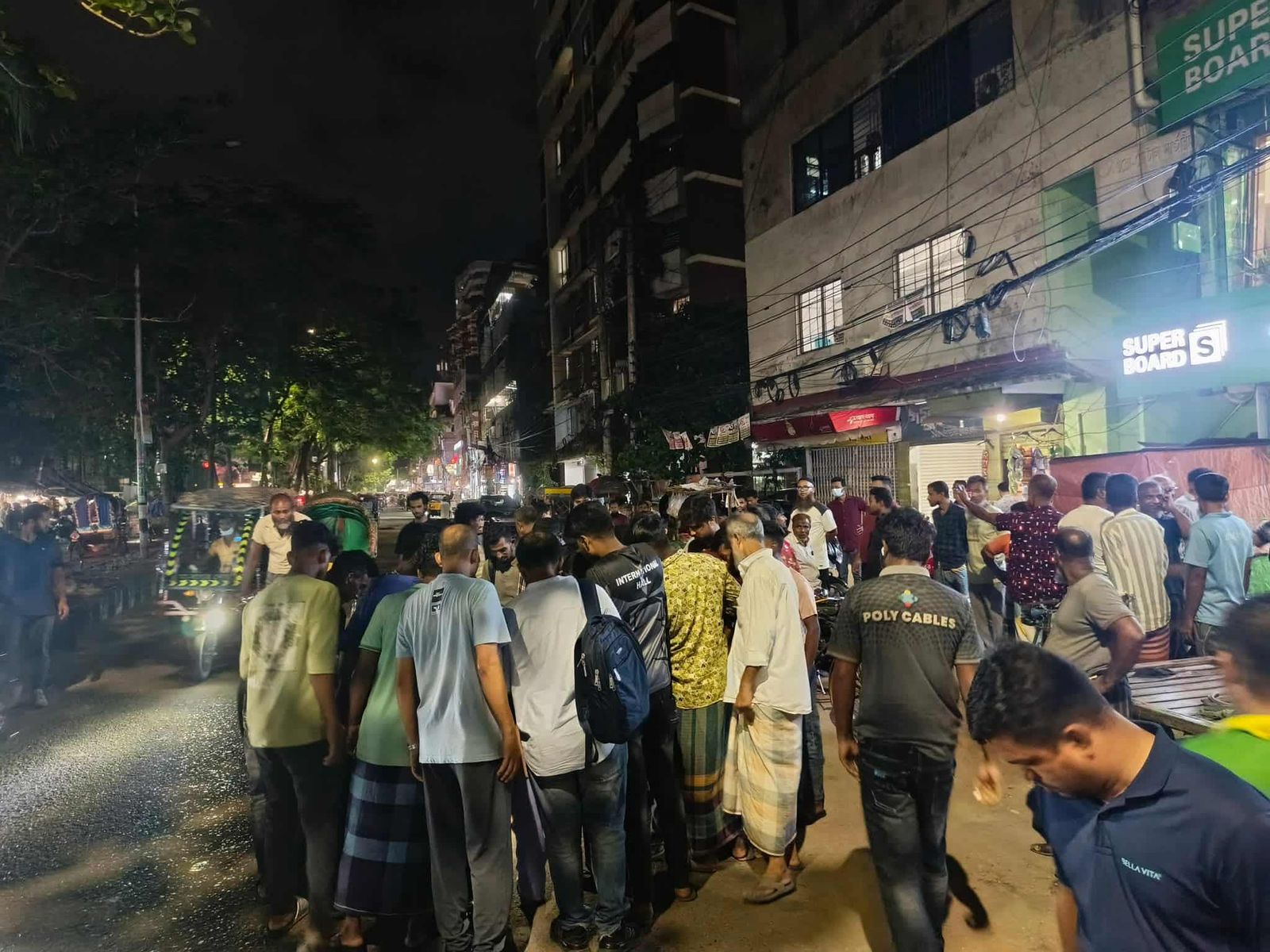 Cocktail explosions near Ganosamhati Andolon office raise security concerns