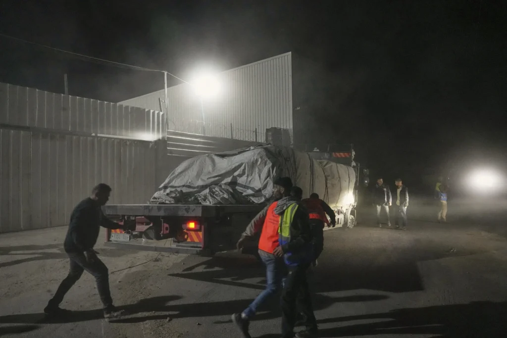 US, Israeli-backed group pauses food delivery in Gaza after deadly shootings