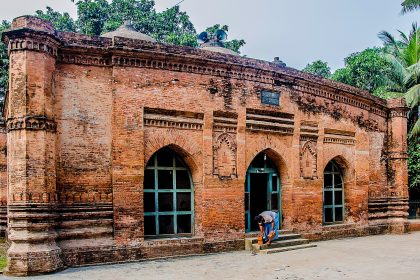 Baba Adam Mosque