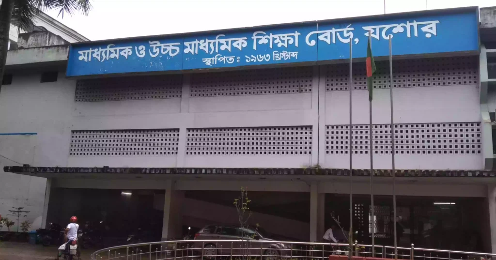 Almost 50,000 students apply for SSC re-evaluation in Jashore following record failure rate SSC re-evaluation