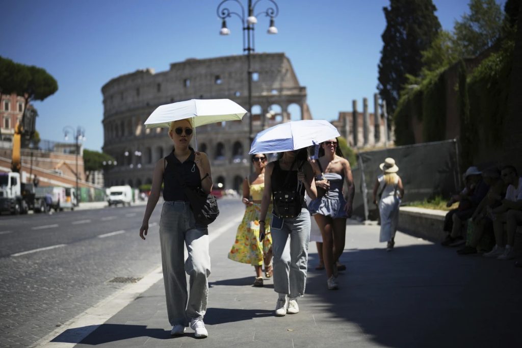 Europe heatwave: Deaths, wildfires, and closures sweep continent UK heatwave