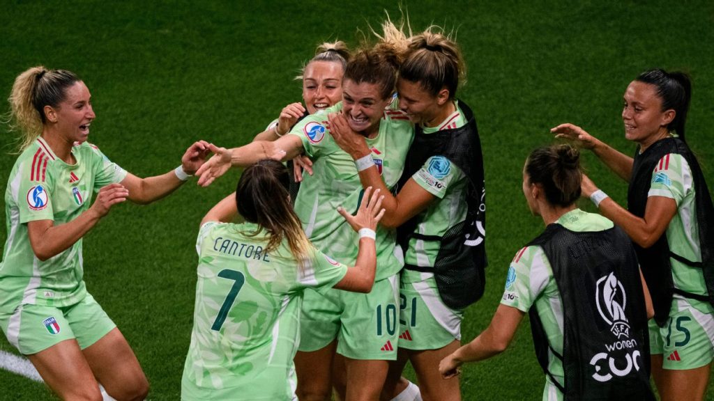 Italy reach Euro 2025 semis as Girelli strikes twice