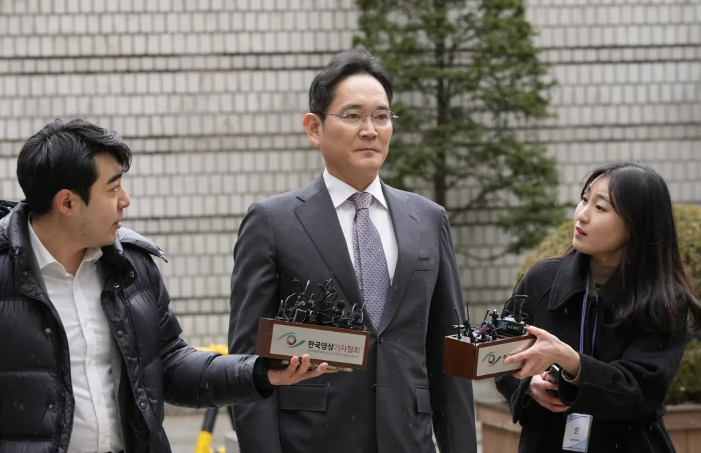 Samsung chief cleared of fraud charges Samsung cheif