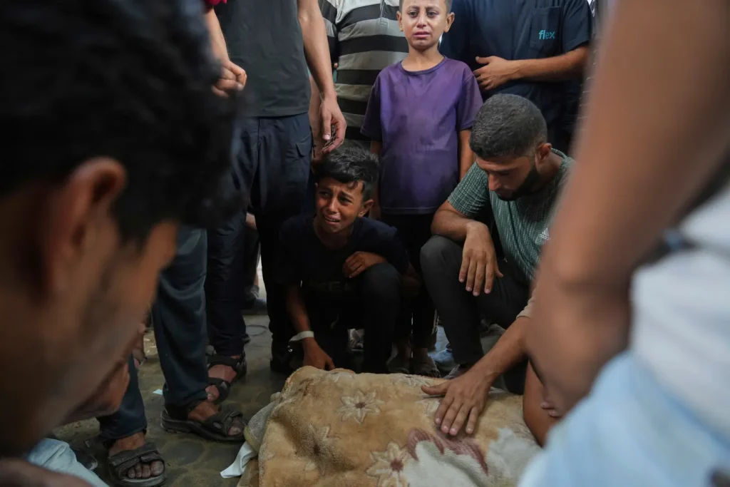 At least 25 killed by Israel in Gaza as Palestinians inch closer to famine killed by Israel