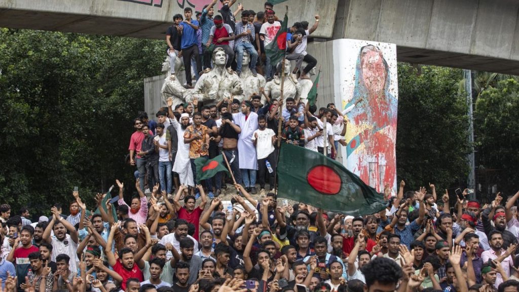 Post-Hasina Settings: No PM, No Parliament, No Precedent – Interim Government Fills the Void