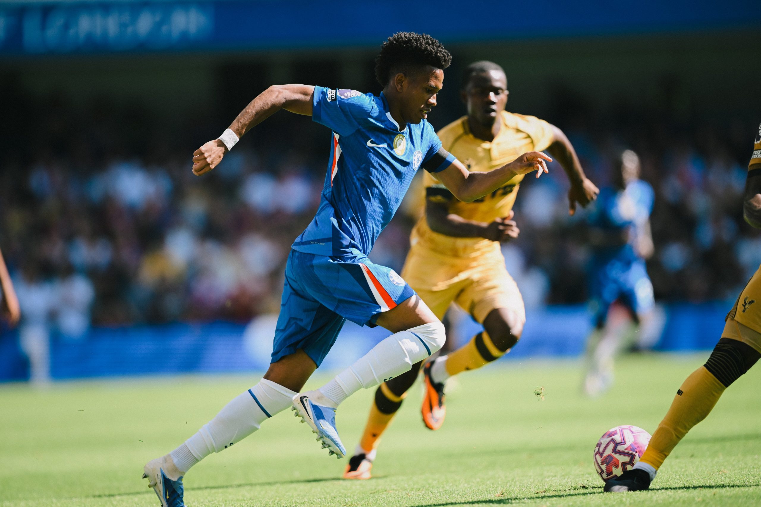 Chelsea held to goalless draw by Crystal Palace