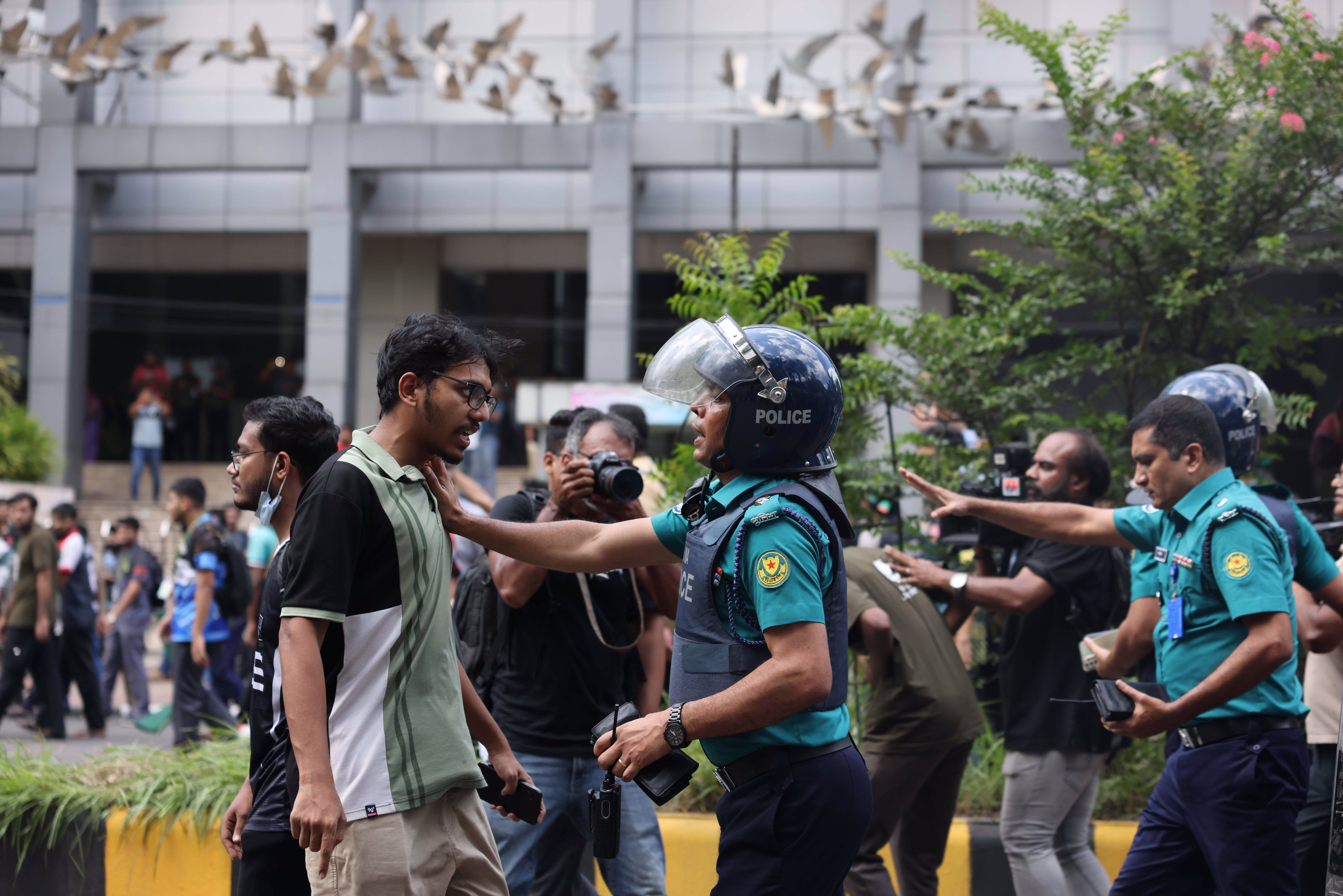 DMP forms committee to investigate use of force against protesting students