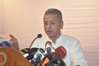 Amir Khosru