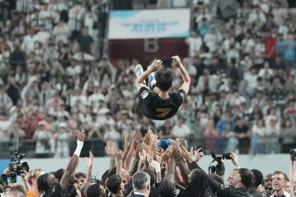 Son farewell Spurs