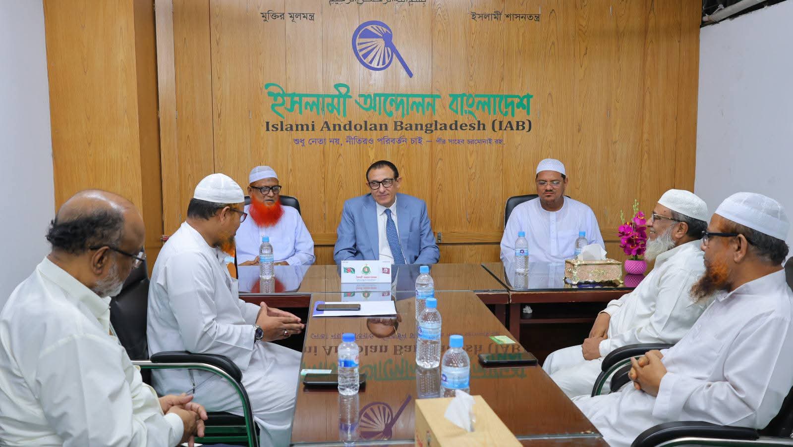 Palestinian ambassador meets with Charmonai Pir