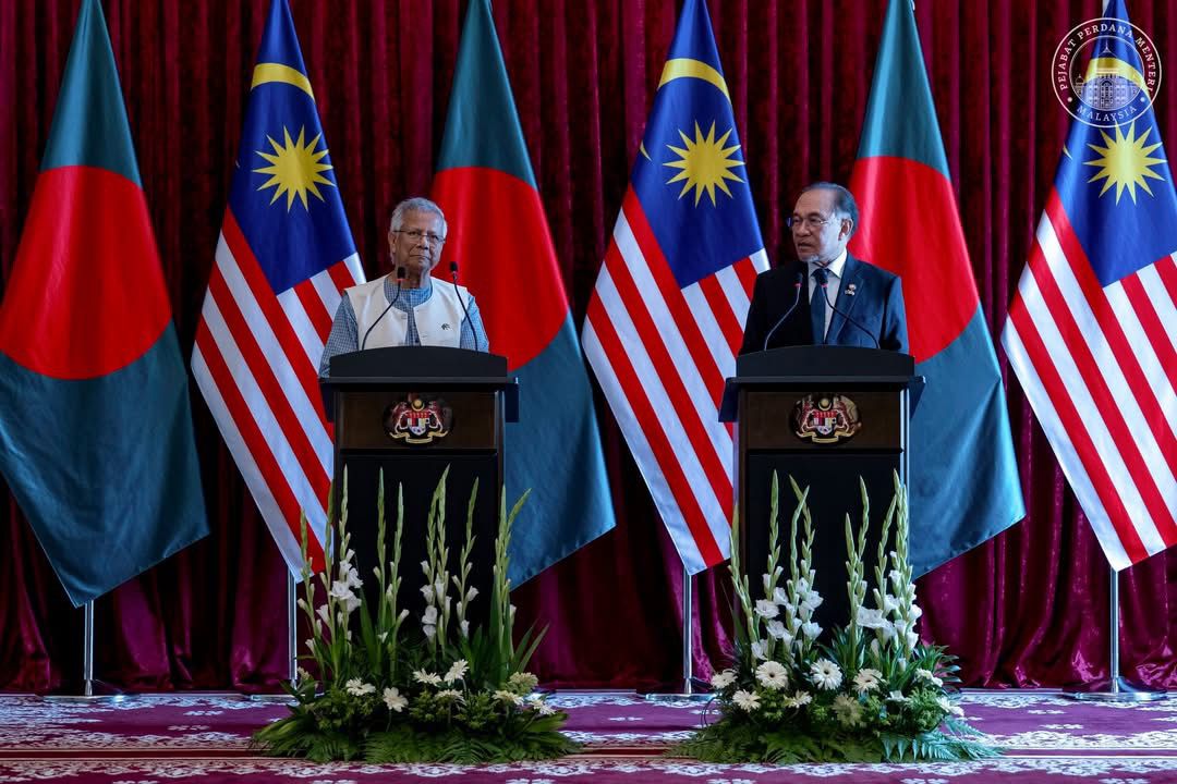 Yunus urges Malaysia