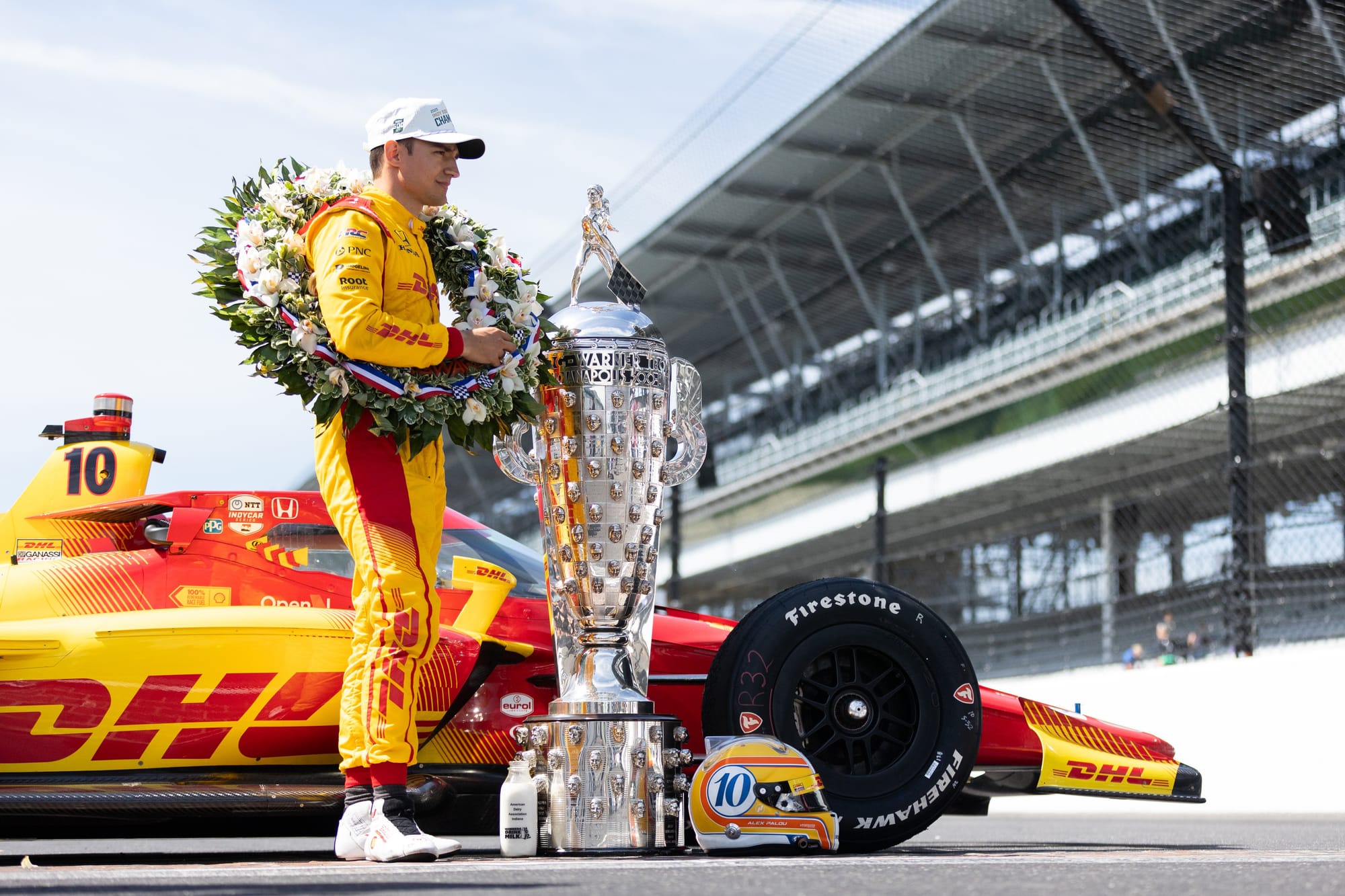 Palou seals fourth IndyCar title as Power wins in Portland