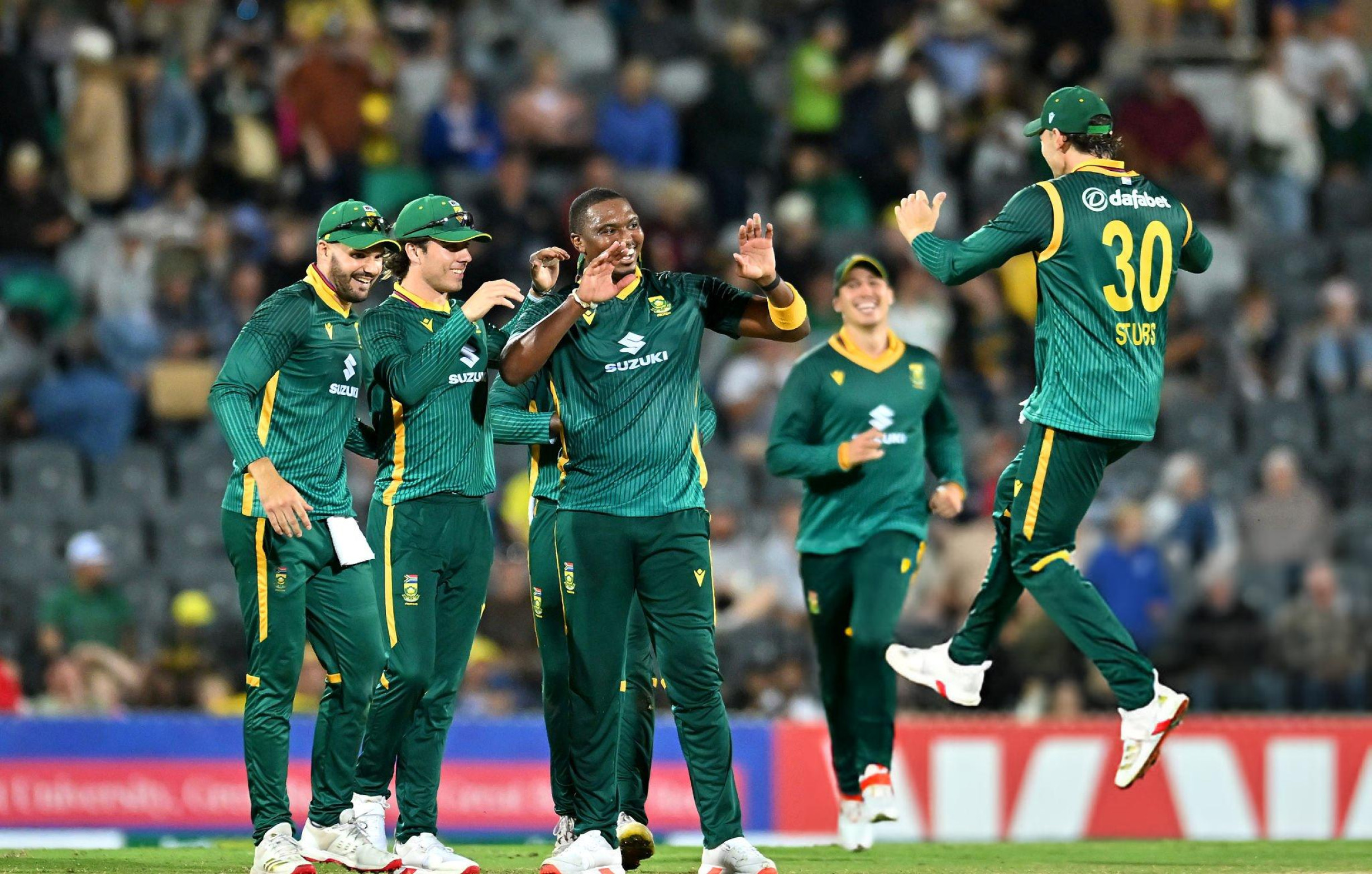 Breetzke and Ngidi shine as South Africa seal landmark ODI series win over Australia