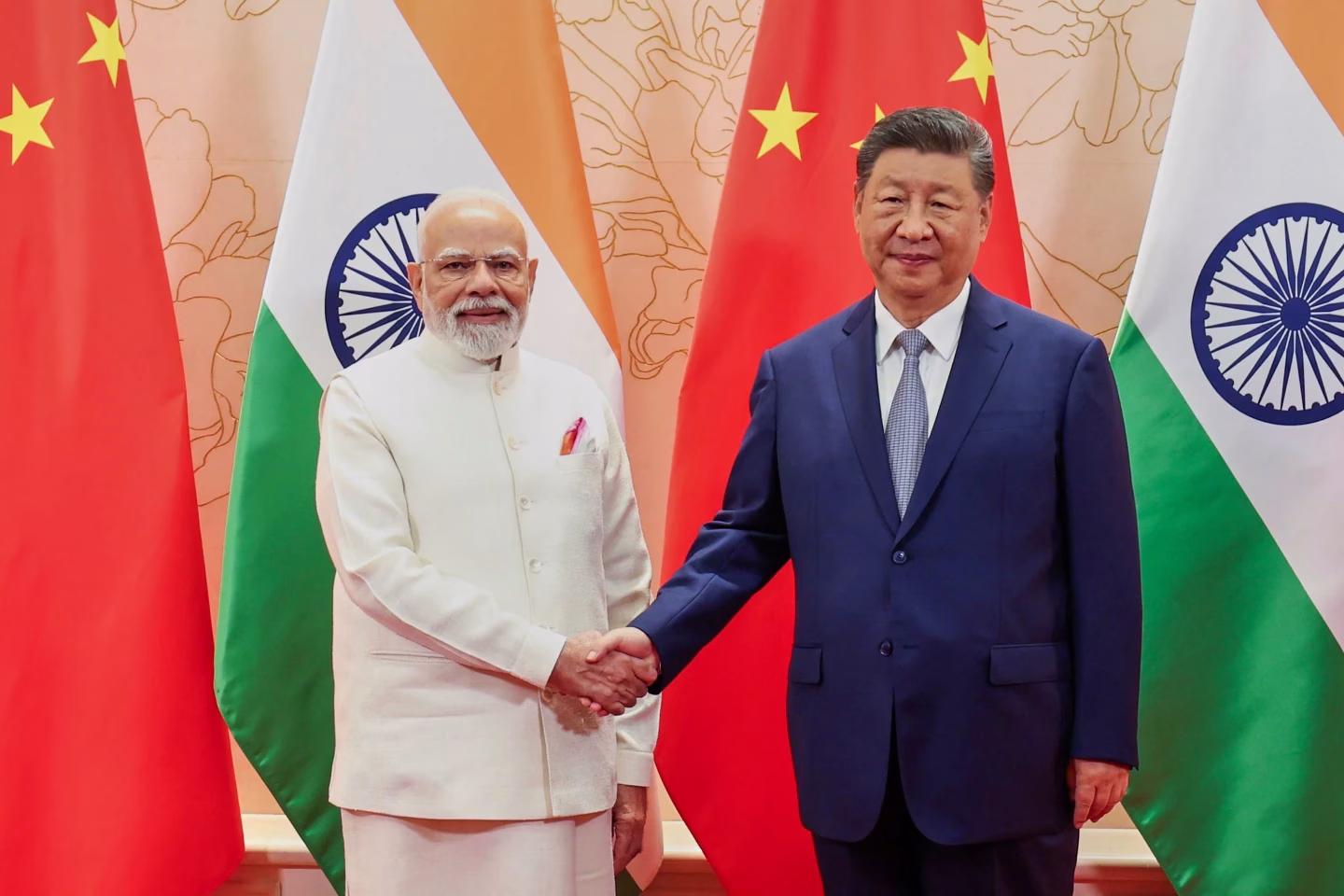 China’s Xi and India’s Modi vow to resolve border differences at meeting in Tianjin