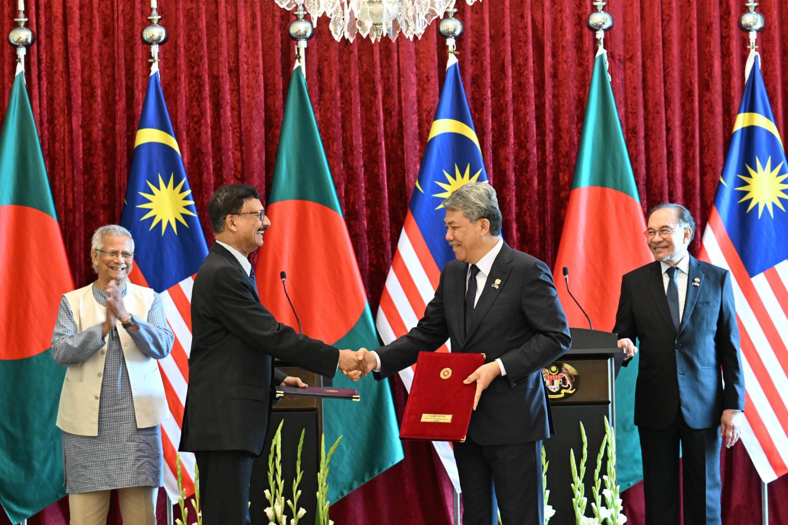 Bangladesh, Malaysia sign 5 MoUs, exchange 3 notes on energy, defence and more