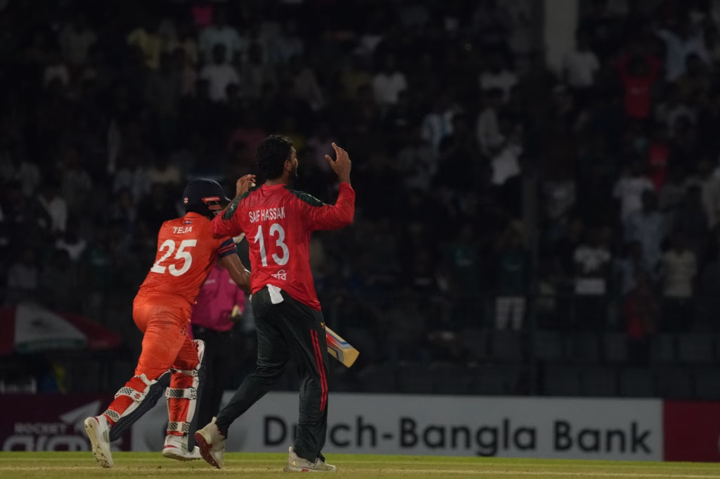 ‘47 dot balls is a crime on this wicket’