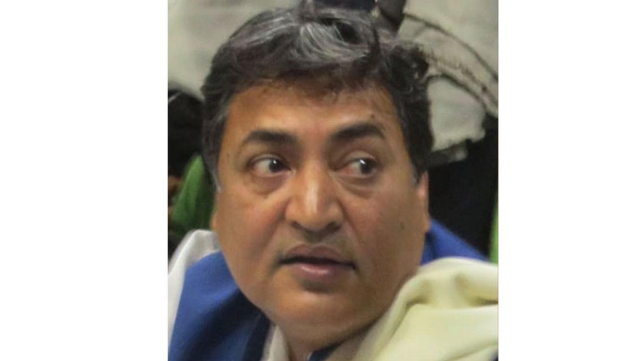 Ex-BCL leader Ajoy Kar held in Gulshan