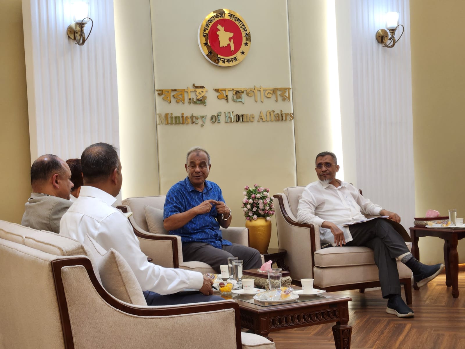 Babar holds meeting at Home Ministry after 21 years