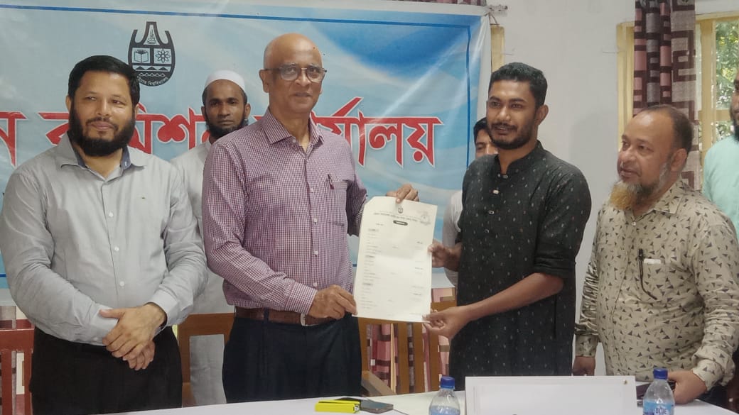 CUCSU polls: 28 nominations sold on first day