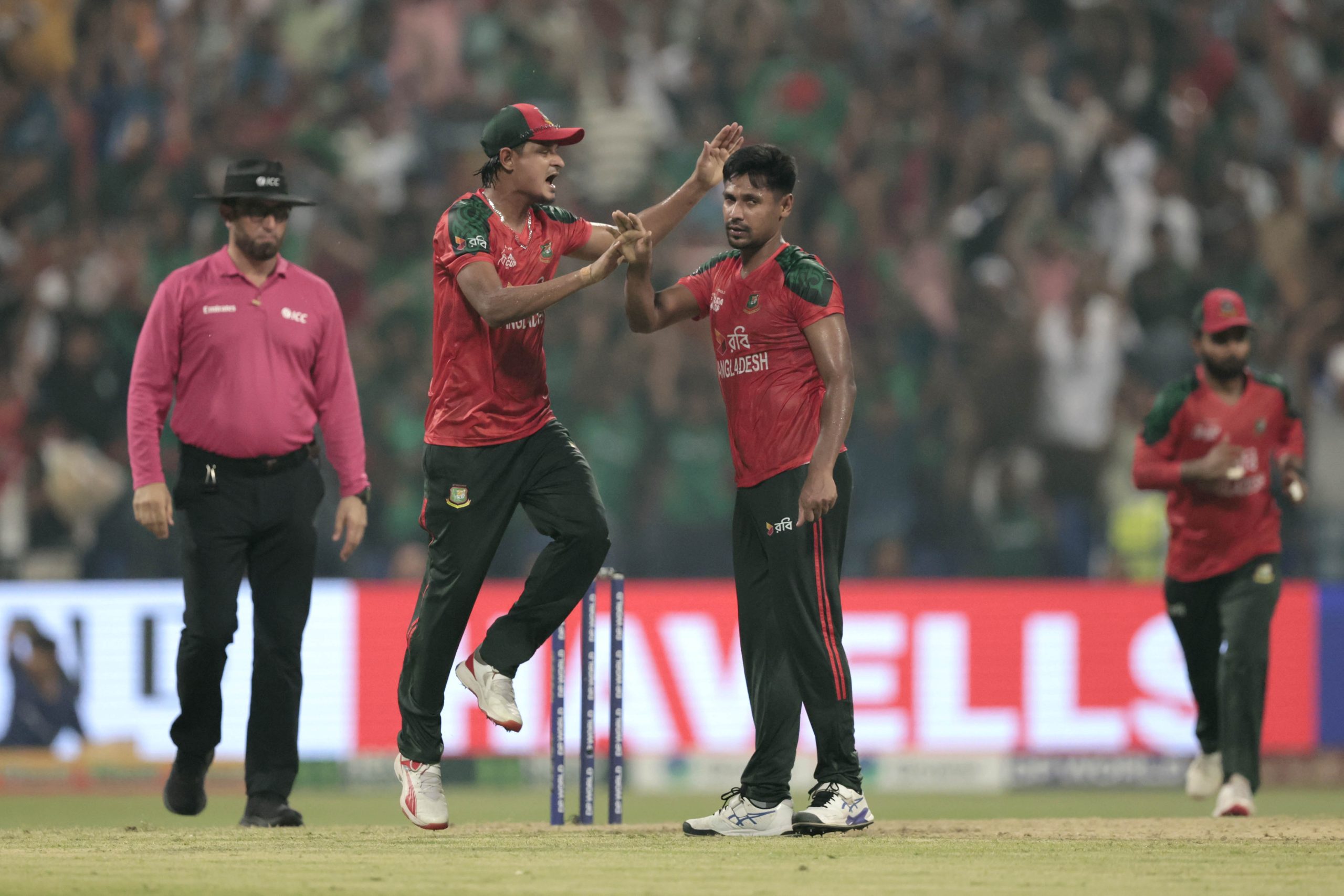 Bangladesh hang on to beat Afghanistan and stay alive in Asia Cup Super Four race
