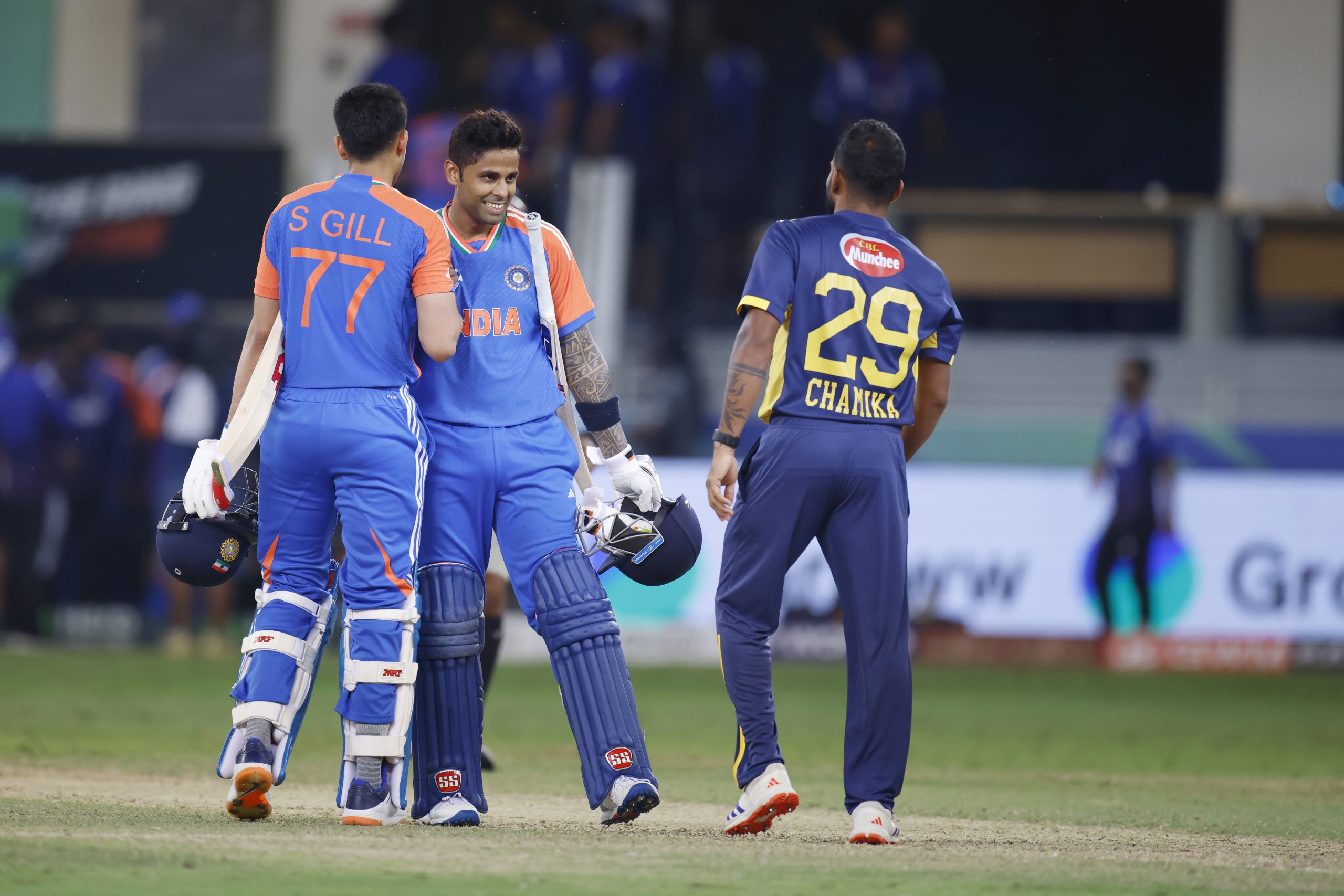 India remain unbeaten with Super Over win over Sri Lanka