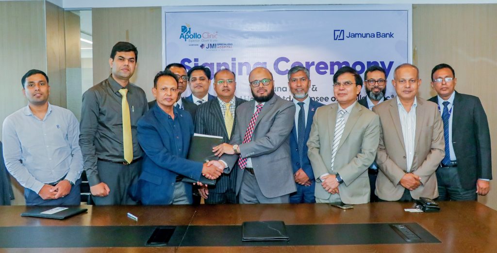 NCC Bank donates umbrellas to DMP