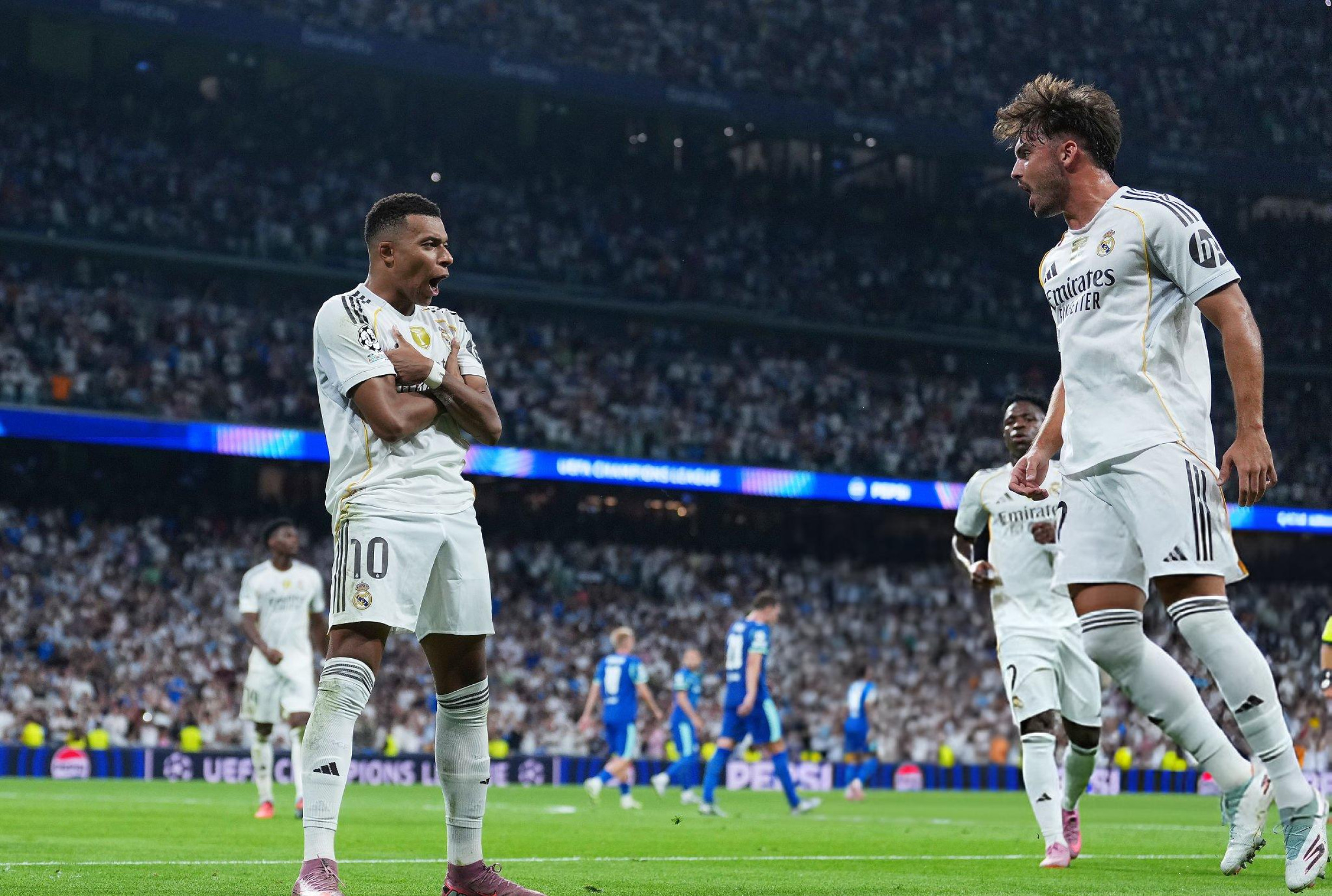 Mbappe penalties help 10-man Real Madrid edge past Marseille