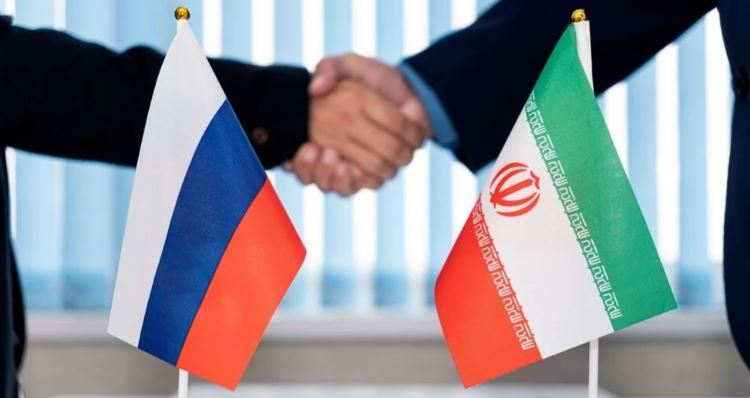 Russia and Iran sign deal to build small nuclear plants amid sanctions threat