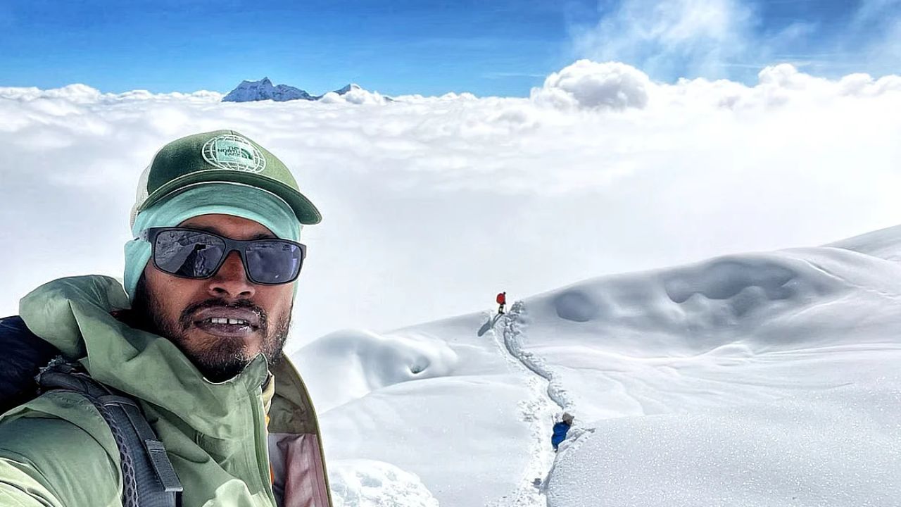 Babar Ali summits Manaslu