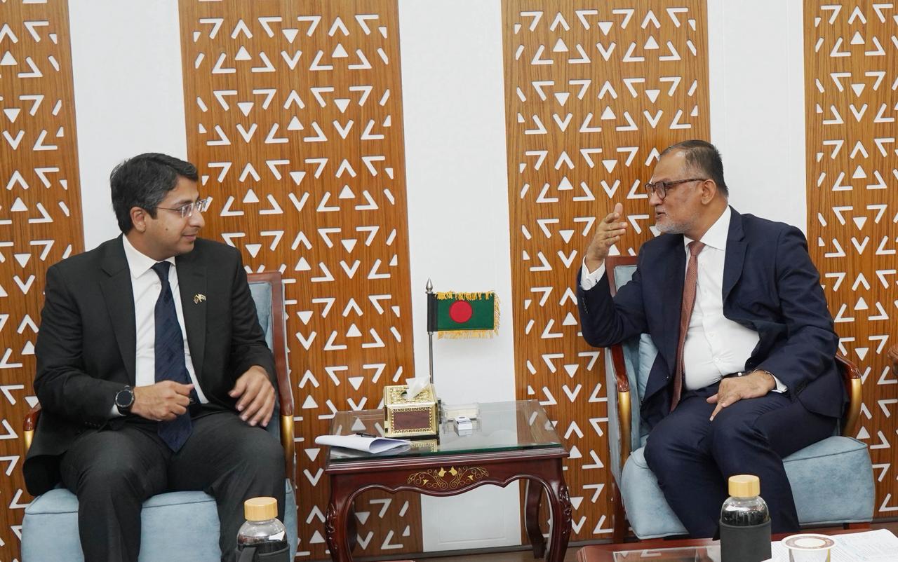 Bangladesh, Pakistan discuss boosting bilateral trade