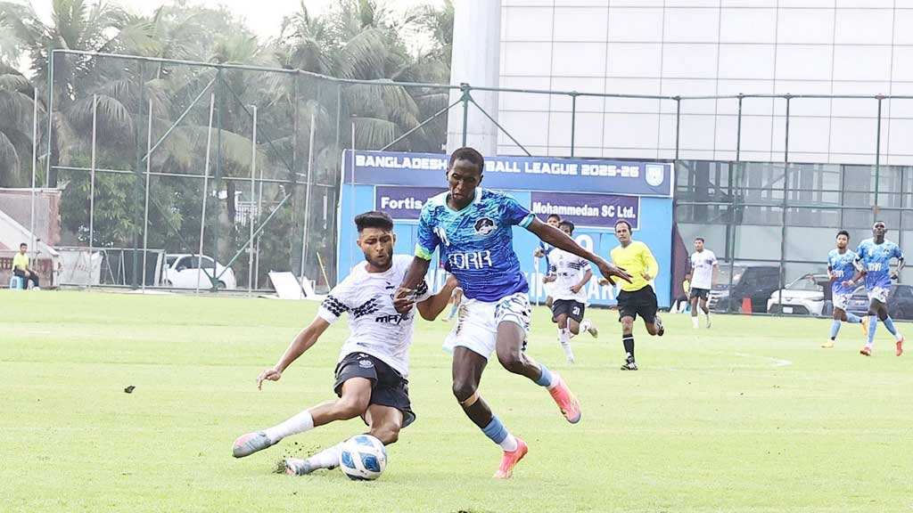 Fortis shock Mohammedan, PWD hold Kings to draw