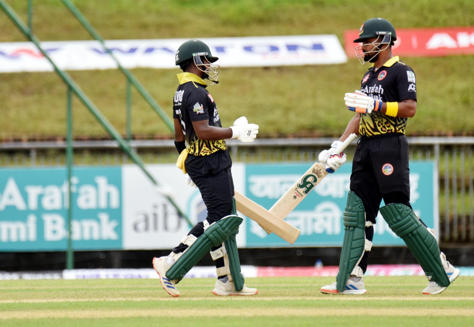 Habibur and Sabbir blaze as Rajshahi reach 200 before rain forces abandonment