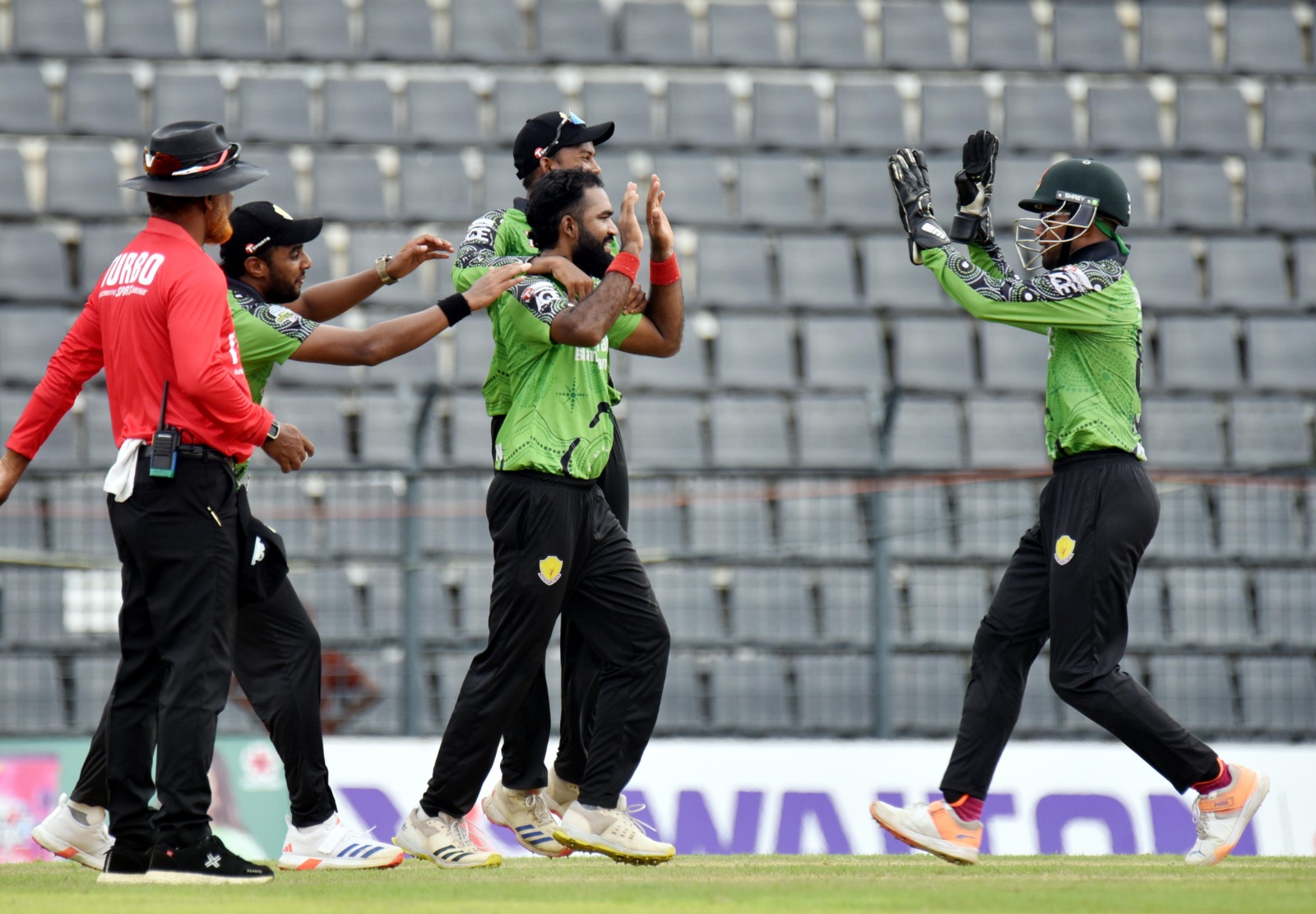 Rajshahi beat Rangpur by four wickets despite Hasim’s four-fer