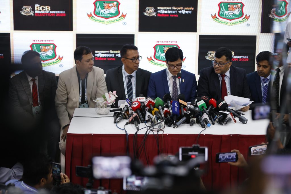 4 former cricketers elected to BCB board