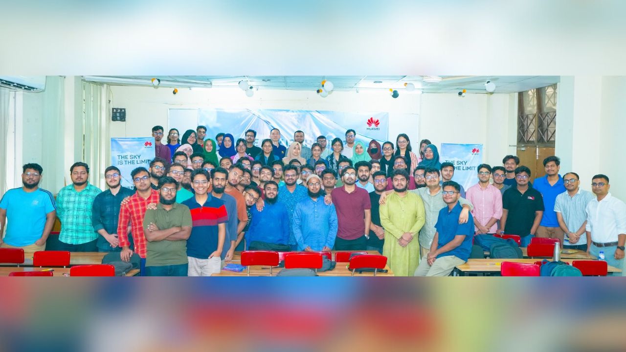 Huawei holds recruitment programme for IUT fresh graduates