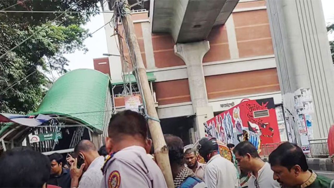 Falling metro bearing pad kills pedestrian in Farmgate