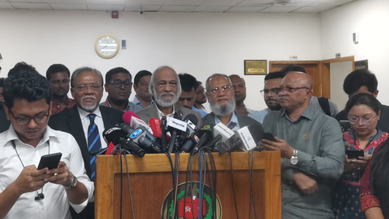 BNP urges EC not to assign controversial officials to election duties