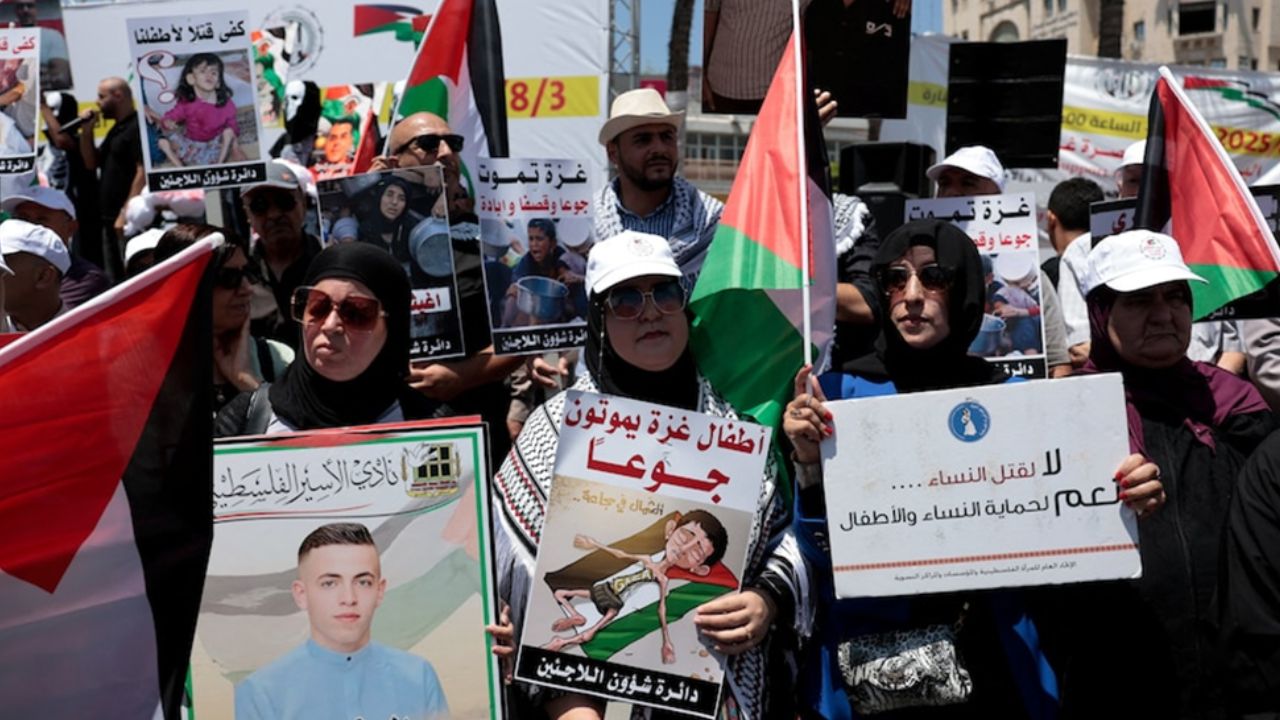 Israel announces list of Palestinian prisoners to be released