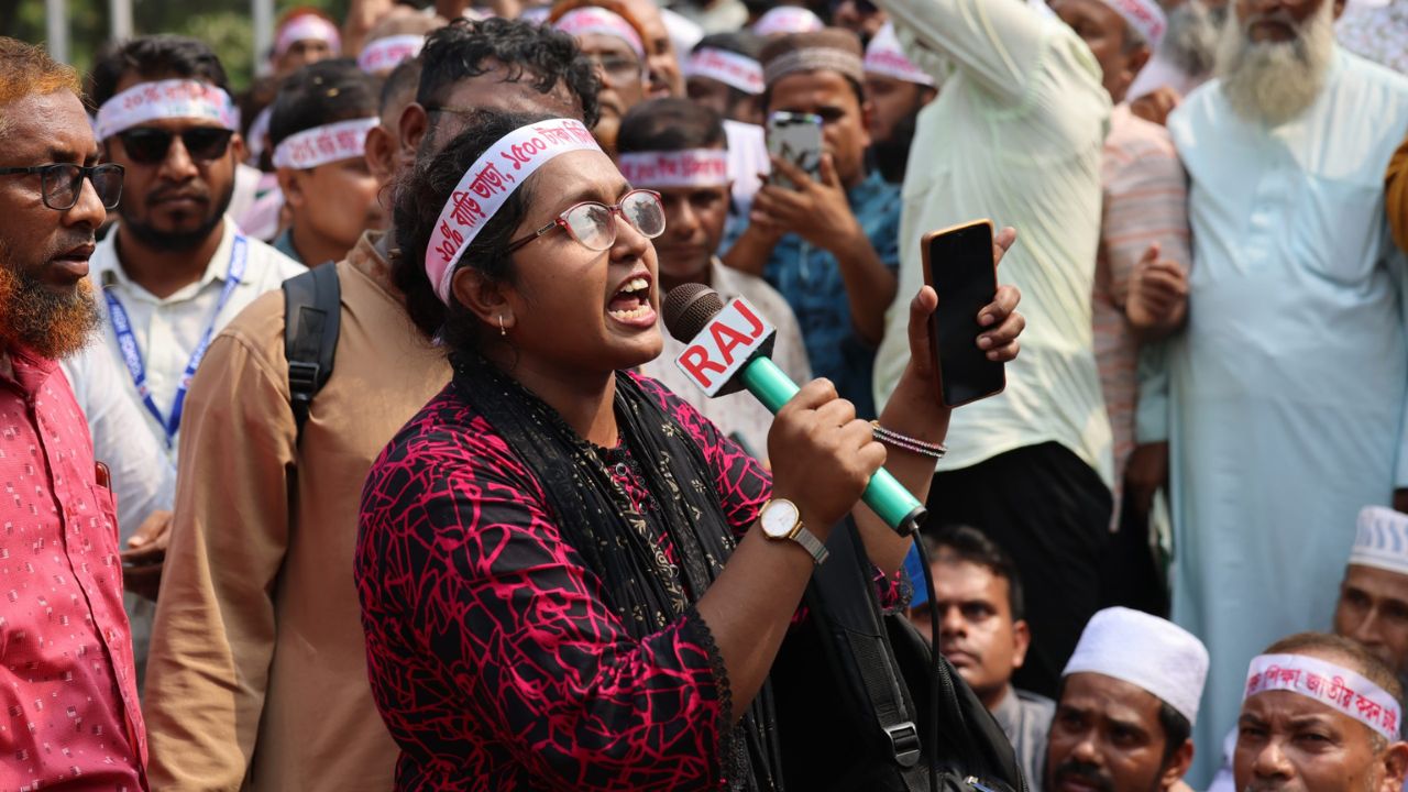 Teachers set 4pm deadline for ‘Long March to Secretariat’
