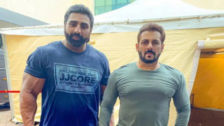 Salman Khan’s ‘Tiger 3’ co-star Varinder Singh Ghuman dies of heart attack at 42